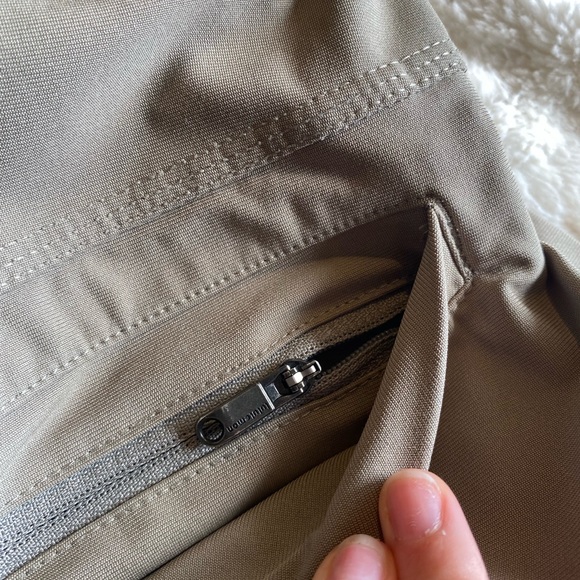 ⭐️SOLD⭐️Lululemon Commission 9” Classic Short (Warpstreme) - Picture 12 of 14